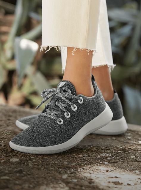 Grey wool sneakers Shoes Women Outfit, Nisolo Shoes, Sustainable Shoes, Allbirds Shoes, Sustainable Brands, Stylish Activewear, Minimalist Women, Healthcare Workers, Most Comfortable Shoes