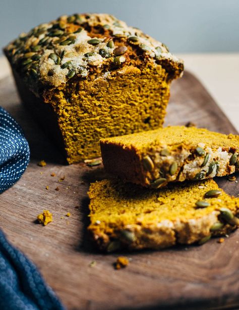 Olive Oil Pumpkin Bread with Roasted Winter Squash | Brooklyn Supper Roasted Winter Squash, Baking With Olive Oil, Olive Oil Bread, Pumpkin Loaf, Olive Oil Recipes, Pumpkin Bread Recipe, Healthy Pumpkin, Quick Breads, Winter Squash