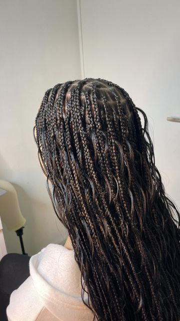 Bohemian Knotless Box Braids, Knotless Bohemian Box Braids, Braid Aesthetic, Bohemian Goddess Braids, Bohemian Box Braids, Bohemian Knotless Braids, Bohemian Knotless, Women Cornrows, Hair Lookbook