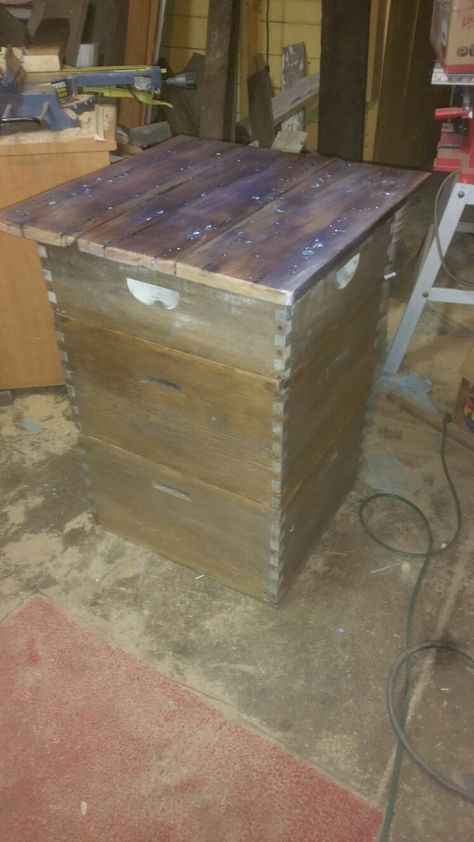 vintage bee hive boxes repurposed into end table Bee Boxes Repurpose, Beehive Furniture, Bee Projects, Vintage Bee Hive, Barn Organization, Rusty Bucket, Bee Hives Boxes, Bee Hive Plans, Bee Supplies