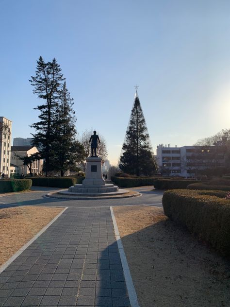 Seoul University Aesthetic, Korea University Aesthetic, University Life Aesthetic Korea, Seoul University Campus, South Korea University Aesthetic, Yonsei University, Adventure Aesthetic, Dear Future, Anime Best Friends