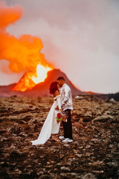 An unbelievable volcano wedding in front of Fagradalsfjall! The couple offer tips to plan your Iceland Wedding with lava as a background. Unconventional Wedding Reception, Volcano Wedding, Wedding Iceland, Volcano Hike, Iceland Volcano, Best Destination Wedding Locations, Iceland Elopement, Best Destination Wedding, Hiking Elopement