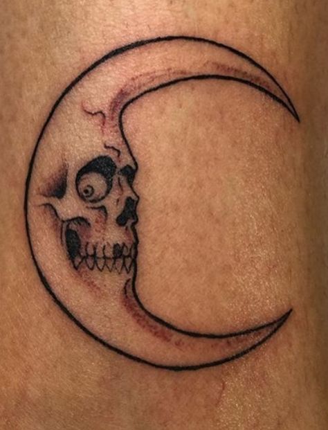 Skull and Moon Tattoo Thigh Doodle Tattoos, Small Tattoo Ideas Thigh, Edgy Moon Tattoo, Scary Moon Tattoo, Small Eyeball Tattoo, Manly Moon Tattoo, Small Werewolf Tattoo, Crescent Moon Skull Tattoo, Funky Moon Tattoo