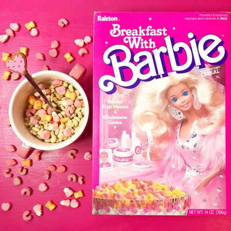 Barbie Cereal Box♡ Pie From Scratch, Pink Pie, Kids Cereal, Barbie Theme Party, Barbie Box, Barbie 2000, Barbie Food, Barbie Room, Barbie Theme