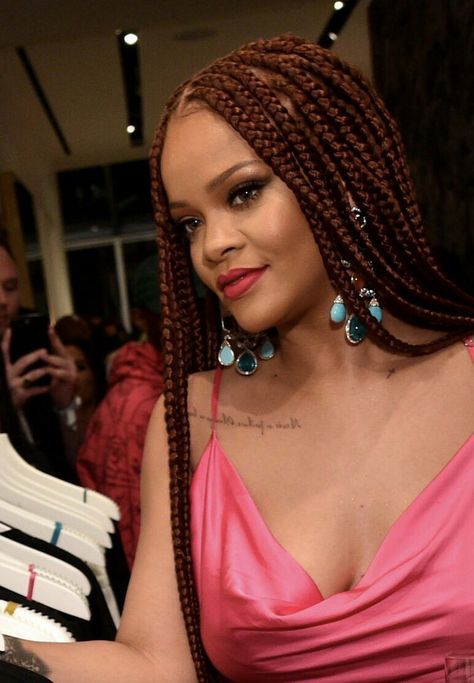 Rihanna Box Braids, Rihanna Braids, Rihanna Hair, Box Braids Pictures, Rihanna Hairstyles, Rihanna Looks, Rihanna Style, Beautiful Braids, Bad Gal