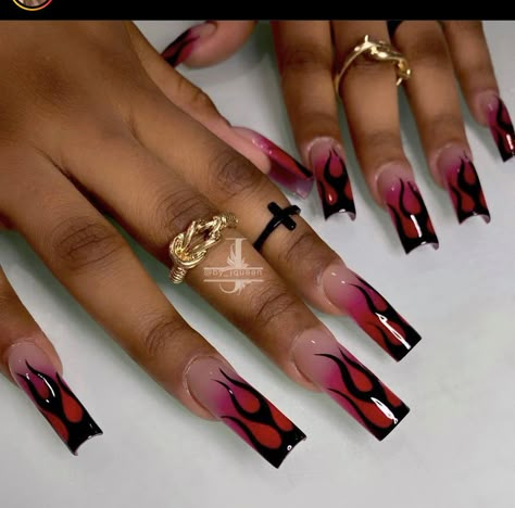 Spooky Birthday Nails, Black And Red Nails Ideas Short, The Weeknd Nails Design, Dark Purple And Black Nails, Sagittarius Nails Designs, Scorpio Nails Designs, Black And Red Nail Designs, Red And Black Nail Designs, Scorpio Nails