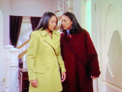 Sister Sister Show, Sister Sister Outfits, Sisters Tv Show, Tia Tamera, Colour Coordination, 90’s Nostalgia, Sister Sister, Sister Outfits, Tank Top Outfits