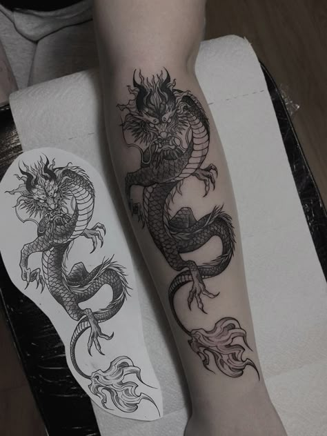 Dragon Tattoo Wrapped Around Arm, Dragon Thigh Tattoo, Wrap Around Wrist Tattoos, Black Dragon Tattoo, Around Arm Tattoo, Dragon Tattoos For Men, Small Dragon Tattoos, Japanese Dragon Tattoo, Dragon Sleeve Tattoos