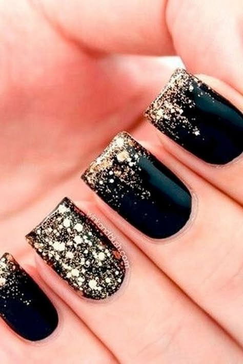 Sparkly Gel Nails, Edgy Nail Art, Black Gold Nails, Black Nails With Glitter, Elegant Manicure, Glitter Manicure, Edgy Nails, Gold Nail, Her Nails