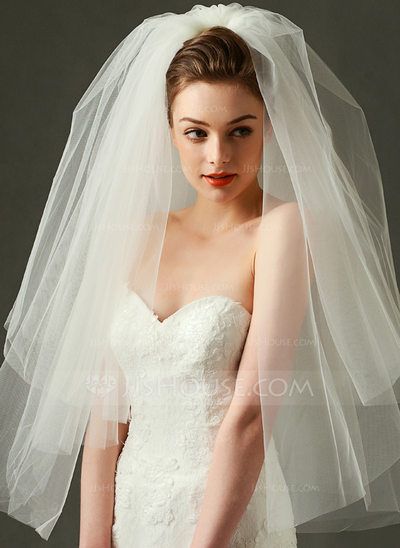 [US$ 14.00] Two-tier Cut Edge Fingertip Bridal Veils (006090072) Wedding Veil Blusher, Elbow Veil, Shoulder Length Veil, Strapless Wedding Dress Mermaid, Layered Veil, Fingertip Veil, Wedding Gown Styles, Short Veil, Boho Bridal Gowns