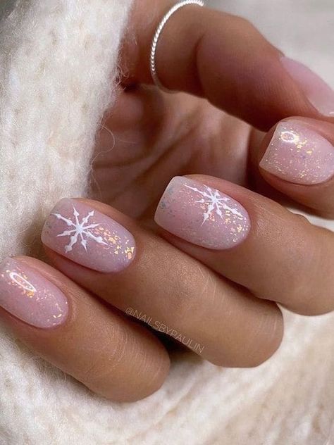 snowflake inspired nails Christmas Nails Easy, Nagel Tips, Christmas Gel Nails, Winter Nails Acrylic, Classy Christmas, Girly Acrylic Nails, Snowflake Nails, Christmas Nails Acrylic, Nails Christmas