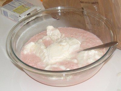 Jello Ice Cream, Jello Pie, Ice Cream Pie, Jello Desserts, Strawberry Jello, Jello Salad, Ice Cream Pies, Jello Recipes, Jell O