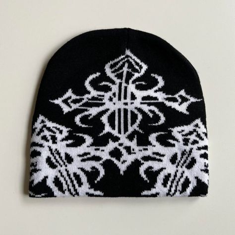 Y2k 2000s Grunge Gothic Punk Cross Cozy Black And White Beanie These Beanies Are Unisex! 100% Acrylic Is Super Soft And Cozy Brand New Grunge Hats, Punk Beanie, Square Beanie, Black And White Accessories, Punk Hat, Y2k Hats, Grunge Christmas, Grunge Beanie, Skiing Video