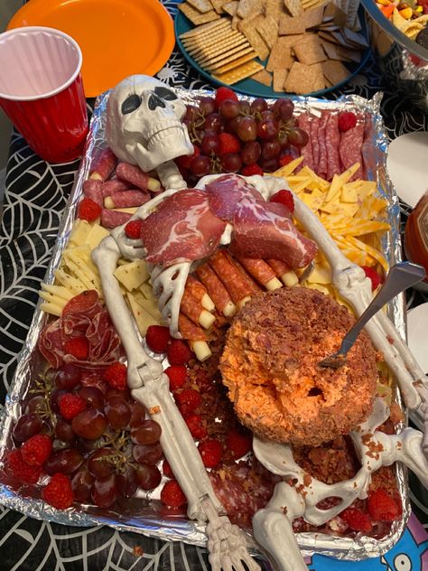 Skeleton Cheese Ball, Skeleton Veggie Tray, Skeleton Cheeseboard, Skeleton Veggie Platter, Skeleton Charcuterie Board, Skeleton Meat Platter, Spooky Charcuterie Board Skeleton, Halloween Charcuterie Board Scream, Skeleton Meat And Cheese Tray