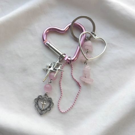 a custom keychain I did a while back - my customs are closed at the moment but I'll be posting when they're back open! - - - - - - - - - - #jewelry #handmadejewelry #handmade #aesthetic #accessories #smallbusiness #fairycore #fairy #custom #customjewelry Keys Aesthetic, Aesthetic Keychain, Customized Keychain, Handmade Aesthetic, Keychain Charms, Aesthetic Accessories, Key Keychain, Chain Keychain, Key Charms