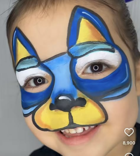 Bluey Make Up, Bingo Face Paint, Bluey Face Painting Ideas For Kids, Bluey Facepainting, Bluey Diy, Bluey Dress, Disney Face Painting, Face Painting Party, Bluey Party Decorations