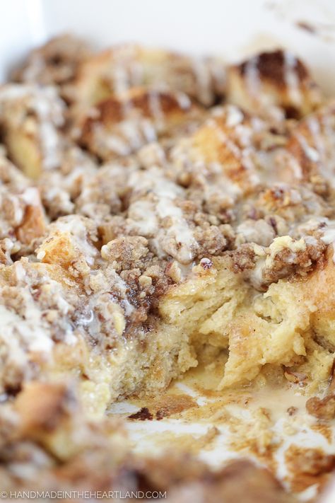 Egg Nog French Toast Casserole French Toast Caserole, Egg Nog French Toast, Breakfast For Christmas Morning, Breakfast For Christmas, Eggnog French Toast Casserole, French Toast Bake Overnight, Eggnog French Toast, French Toast Casserole Overnight, Breakfast Meat