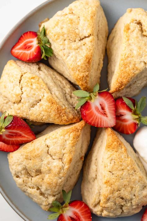 These dreamy Cream Scones are flavorful, tender, and perfect for breakfast. This is a great base recipe for all sorts of add-ins. They bake up moist with crisp, crumbly edges. Moist Scones Recipe, Adorable Desserts, Tea Party Food Ideas, Sour Cream Scones, Cottagecore Recipes, Tea Time Treats, Christmas Baking Cookies, Brunch Foods, Fairy Food