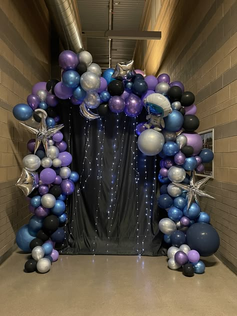 Galaxy Hoco Theme, Galaxy Theme Party Decoration, Blue And Purple Theme Birthday Party, Blue And Purple Party Theme, Purple And Blue Themed Birthday Party, Purple And Blue Party, Purple And Blue Party Decorations, Purple Prom Decorations, Galaxy Party Decorations