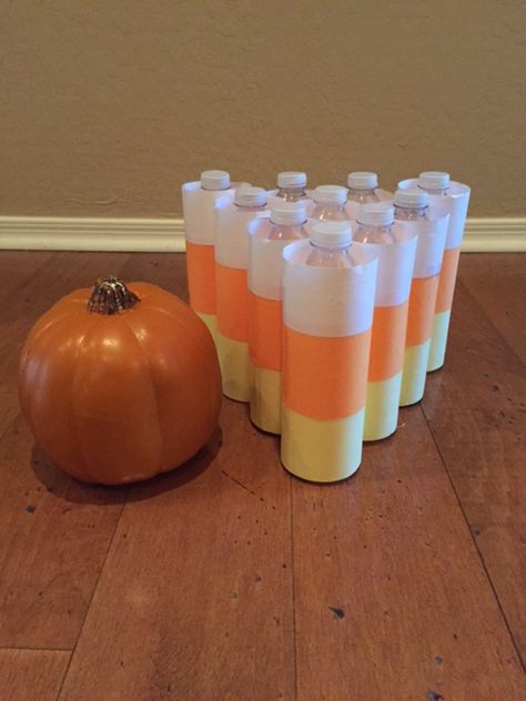 Pumpkin bowling! Diy Bowling Pins, Pumpkin Bowling, Fall Festival Party, Diy Bowling, Fall Friends, Bowling Games, Bowling Pins, Fall Activities, Country Store