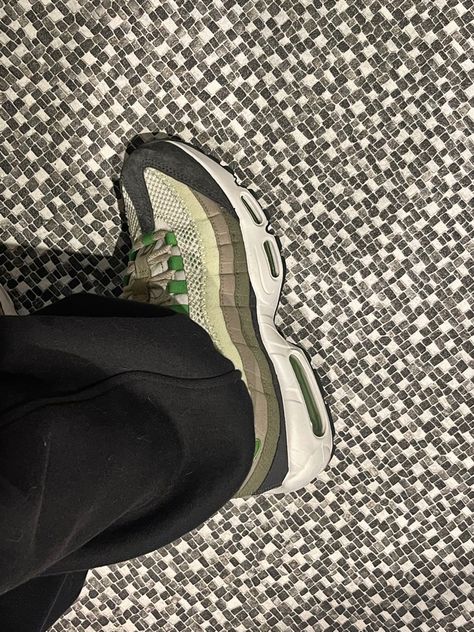 earth tones, green khaki brown nike air max 95s Earth Tone Sneakers, Earth Tone Shoes, Earth Tones, Saucony Sneaker, What To Wear, Sneakers Nike, Nike, Sneakers, Outfit Inspo