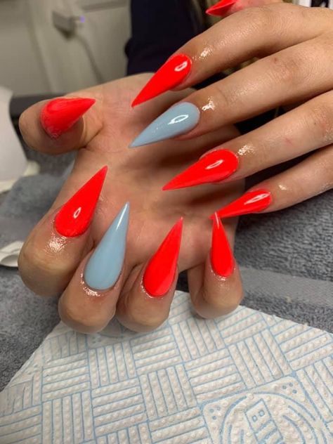 Grey And Orange Nails, Reddish Orange Nails, Boujee Nails, Grey Nails, Colorful Nails, Gray Nails, Grey Ombre, Black Nail Designs, Nails Diy