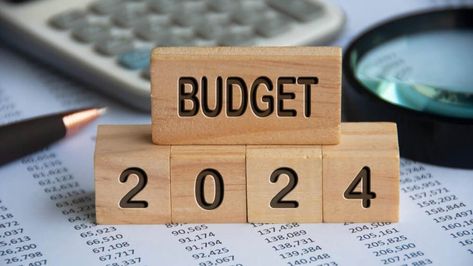 Moody's Analytics predicts the 2024-25 budget will boost capital expenditure and standardize taxation, maintaining economic stability. #UnionBudget #India #Economy #Infrastructure Target Setting, Capital Expenditure, Income Tax, Financial Institutions, Budget Planner, 5 Things, How To Be Outgoing, Stock Market, Government