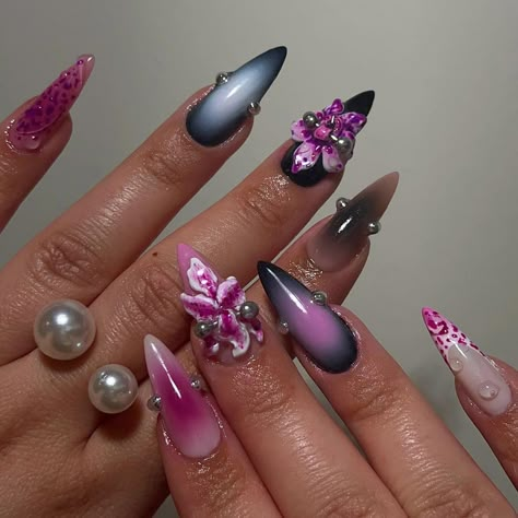 Pierced Orchid Nails, Piercing Nails Art Designs, Nails With Piercing, Piercing Nails, Orchid Nails, Nail Piercing, Drip Nails, Edgy Nails, Happy Nails