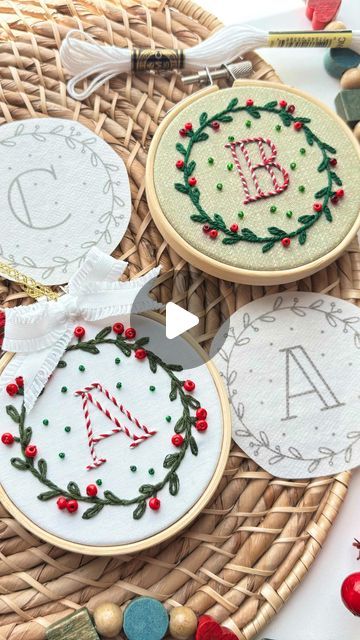 Hand Embroidery Ornaments Diy, Christmas Initial Embroidery, Christmas Embroidery Letters, Hand Lettered Ornaments, Embroidery Letters Tutorial, Family Embroidery Ideas, Embroidery Initials Letters, Simple Christmas Embroidery, Initial Ornaments