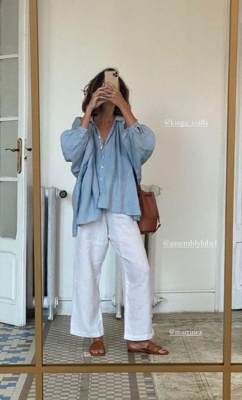 Casual Summer Airport Outfit, Coastal Linen Outfit, Coastal Bohemian Outfits, Therapist Fits, Linen Pants Outfit Summer Casual, Ta Outfits, Coastal Cocktail, Spring Transition Outfits, Minimal Boho Style