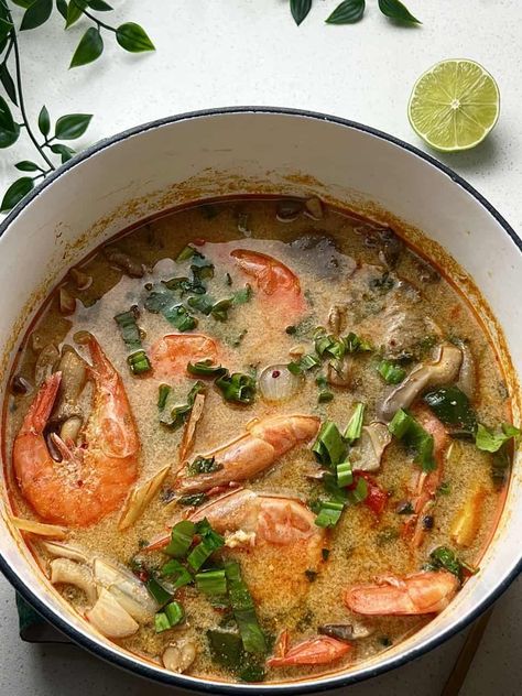 Easy Authentic Tom Youm Goong Recipe Tom Yum Goong Recipe, Tom Soup Recipe Thai, Tom Yung Goong Soup, Easy Tom Yum Soup Recipe, Best Ever Tom Kha Gai Soup, Sticky Rice Thai, Thai Chili Paste, Tom Yum Goong, Thai Kitchen