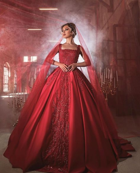 Wedding dresses/ball gown/fashion outfits 😍 Satin Wedding Ball Gown, Ball Gowns Long Sleeve, Saudi Style, Gowns Long Sleeve, Red Ball Gowns, Wedding Ball Gown, Gown Designs, Bridal Lengha, Satin Ball Gown