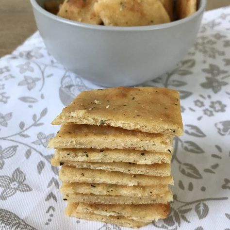 Home Cheese Crackers Recipe, Keto Tortilla Chips, Rosemary Focaccia Bread, Lupin Flour, Tortilla Chips Recipe, Cheese Cracker Recipe, Pizza Quesadilla, Keto Tortilla, Best Low Carb Snacks