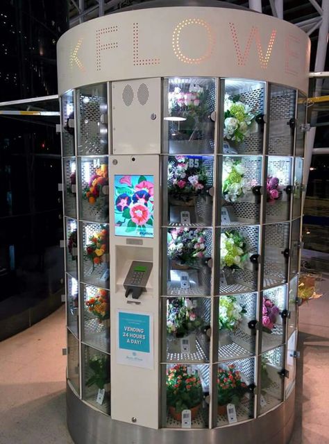 Flower Vending Machine, Costco Flowers, Vending Machine Design, Vending Machine Business, Machine Image, Asian Gifts, Flower Arrangement Designs, Princess Flower Girl Dresses, Flower Box Gift