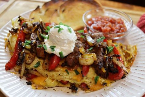 Breakfast Fajitas Eggs, Steak Omlete, Steak Omelet Breakfast, Fajita Seasoning Mix, Steak Breakfast, Christmas Brunch Recipes, Welsh Recipes, Amazing Meals, Omelette Recipe