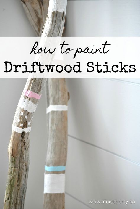 Boho Driftwood Decor Diy, Painting Driftwood, Driftwood Decor Wall, Painted Sticks Diy, Indian Magic, Driftwood Sticks, Art Retreat, Spirit Sticks, Driftwood Diy