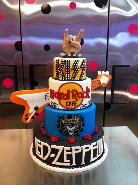 Rock And Roll Cake Ideas, Roll Cake Ideas, Rock And Roll Cake, Bolo Rock, Rock And Roll Birthday, Music Cakes, Music Cake, Rock Cake, Dad Birthday Cakes