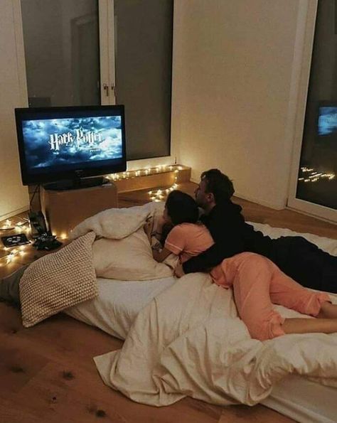 Couples Movie Night, Harry Potter Marathon, Perfect Movie Night, Dream Dates, Cute Date Ideas, Dream Date, Relationship Goals Pictures, Photo Couple, Cute Relationship Goals