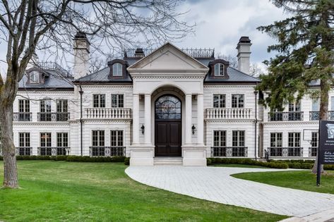 Dream House Mansions, Pink Cowboy Hat, Mai Thai, Houses Exterior, Glass Railings, Pink Cowboy, Color Plan, Dream Mansion, Rich Home