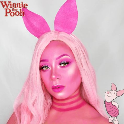 WINNIE THE POOH SERIES 🐻🍯 PIGLET 💞💗 . . #makeup #illusions #illusionmakeup #opticalillusion #creative #Halloween #facepaint #winniethepooh #tigger #Halloweenmakeup #piglet Piglet Cosplay, Piglet Makeup, Piglet Costume, Facial Recipe, Diy Costumes Women, Cosplay Inspo, Combo Skin, Character Makeup, Face Painting Designs