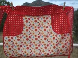 Ranching Mom: Clothespin Apron Peg Apron Pattern Free, Peg Apron Pattern, Clothespin Apron Pattern Free, Free Clothespin Bag Pattern, Clothespin Bags To Sew, Clothespin Apron, Diy Clothespin Bag, Clothes Pin Holder Diy Clothespin Bag, Apron Pattern Free