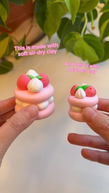 Claymoo on Instagram: "What’s the difference between soft air-dry clay and polymer clay? 🤔 #learntosculpt #polymerclay #diykit #craftkit #shopsmall #giftideas" How To Make S, Air Soft Clay Ideas, Clay Crafts Air Dry Cute, Diy From Air Dry Clay, Clay Inspiration Easy, Fluffy Clay Ideas, Cute Things From Clay, How To Make Things With Clay, Clay Birthday Ideas