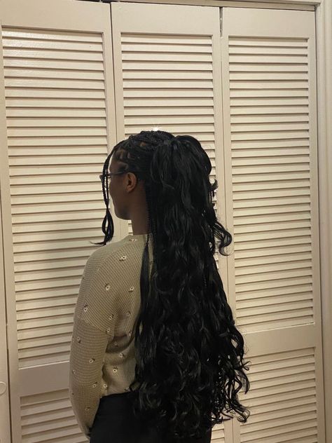 French Curls Braids Black, Raindrop Braids, Braids Aesthetic, Curly Braiding Hair, Curly Crochet Hair, Pre Stretched Braiding Hair, French Curl Braids, Curl Braids, Hair For Black Women