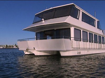 Used Broadwater Craft 60 Charter Houseboat for Sale | Boats For Sale | Yachthub Houseboats For Sale, Liveaboard Boats, Murray River, Houseboat, Boats For Sale, House Boat, Boating, Boats, Sailing