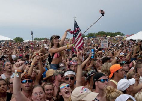 Check out our favorite 40 photos from Faster Horses 2015 | MLive.com Faster Horses, Dolores Park, Horses