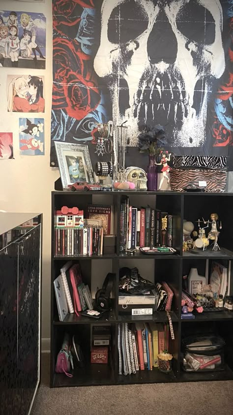 Slipknot Themed Bedroom, Rocker Dorm Room, Metalhead Room Aesthetic, Grunge Shelf Decor, Rock Inspired Room, Heavy Metal Room Decor, Rock Star Room Aesthetic, Emo Y2k Room, Punk House Decor