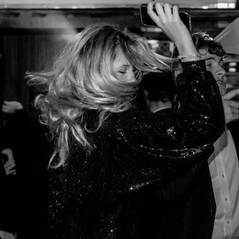 2014 Club Aesthetic, Black And White Party Photos, Blurry Dancing Aesthetic, Black And White Flash Photography, Rockstar Party Aesthetic, Thrill Aesthetic, Glitter Party Aesthetic, Party Dancing Aesthetic, Night Aesthetic Dark