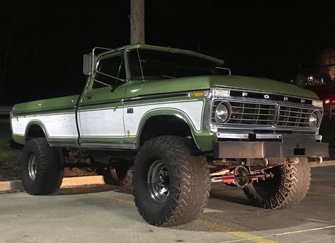 1975 Ford F250 Ranger, 1975 Ford F250 Highboy, 1975 Ford Truck, 1976 Ford F250 Highboy, 1977 Ford F250 Highboy, 1969 Ford F250, Ford Highboy 4x4, Square Body Ford, Old Ford Ranger