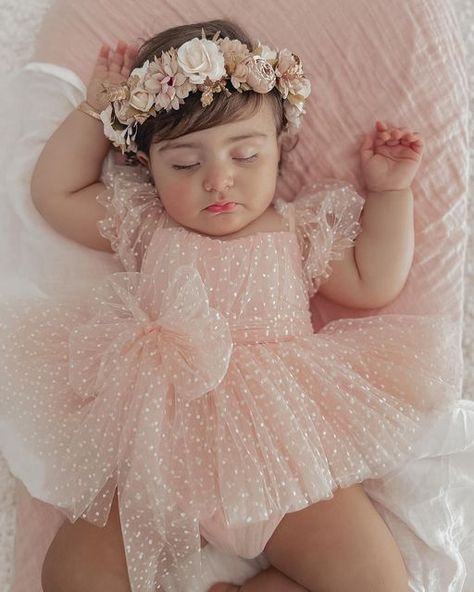 Arabella And Rose ™️ Est 2012 on Instagram: "Pure Heaven 🌸🎀💗🤍 Our NEW Flower Fairy Romper is absolutely beautiful 🌸 @book.of.baby.eve" Baby Fairy Dress, Newborn Baby Girl Dresses, Tulle Dress Newborn, Infant Fairy Dress, Princess Infant Dress, Butterfly Dress For Baby Girl, Daughter Outfits, Baby Ootd, Indian Wedding Outfit