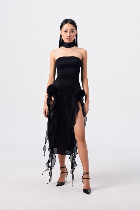 The Thieves Evening Dress | Fancì Club Fanci Club, The Thieves, Vegas Outfit, Long Bodycon Dress, Mode Inspo, Tube Dress, Looks Style, Mode Inspiration, Looks Vintage